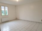Trie-Château - appartement -  pièce